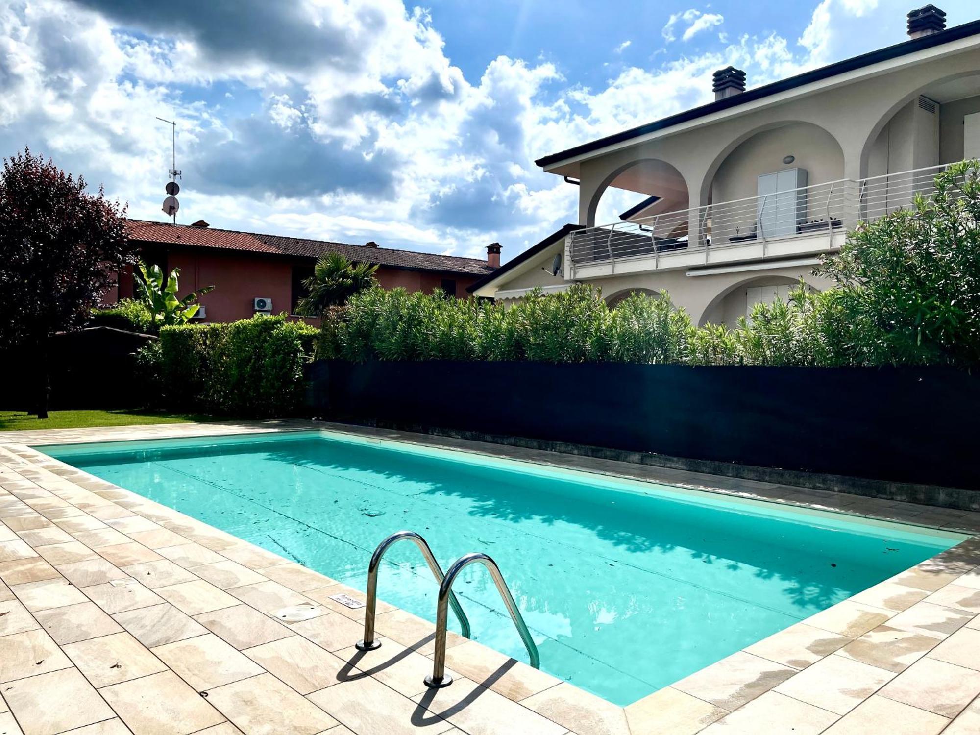 Dimora Di Charme Con Piscina E Giardino,Vicina Alla Spiaggia Sirmione Exterior foto